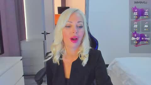 Miya online show from 10-25-25, 09:06