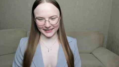 Snapshot of miya_mimi chatting on 12-26-24, 07:49 Miya online show from 12-26-24, 07:49