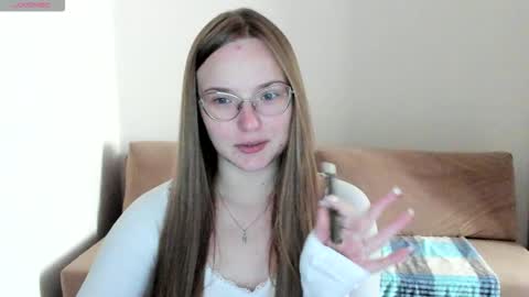 Snapshot of miya_mimi chatting on 09-13-25, 10:04 Miya online show from 09-13-25, 10:04