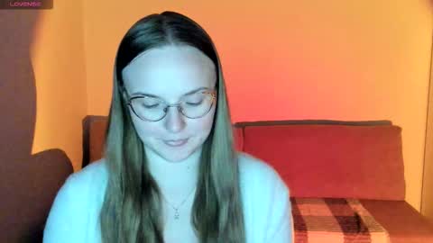 Snapshot of miya_mimi chatting on 09-26-25, 09:41 Miya online show from 09-26-25, 09:41