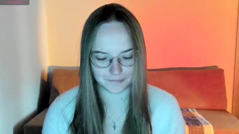 Snapshot of miya_mimi chatting on 10-18-25, 07:42 Miya online show from 10-18-25, 07:42