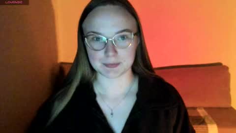 Snapshot of miya_mimi chatting on 10-24-25, 05:53 Miya online show from 10-24-25, 05:53