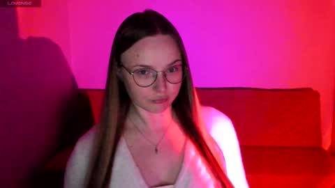 Snapshot of miya_mimi chatting on 11-28-25, 07:49 Miya online show from 11-28-25, 07:49