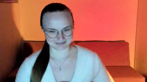 Snapshot of miya_mimi chatting on 11-29-25, 04:54 Miya online show from 11-29-25, 04:54