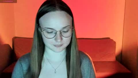 Snapshot of miya_mimi chatting on 12-22-25, 07:33 Miya online show from 12-22-25, 07:33