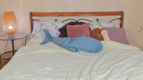 Miya online show from 03-28-26, 01:38