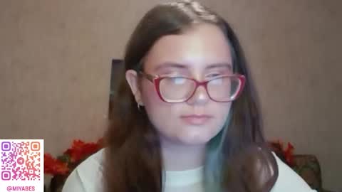 Milana online show from 10-09-25, 01:31