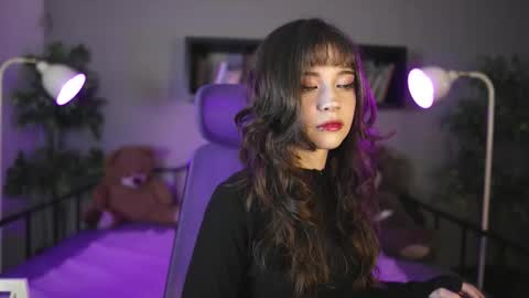 miyuki_wolf online show from 12-20-25, 09:00