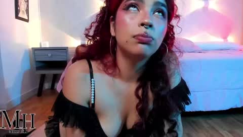 mizzhell_ online show from 09-24-25, 05:16