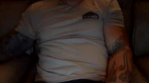 Snapshot of mjg175 chatting on 12-28-24, 11:41 SexyRed online show from 12-28-24, 11:41