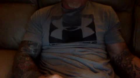 Snapshot of mjg175 chatting on 01-12-25, 11:39 SexyRed online show from 01-12-25, 11:39