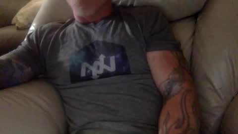 Snapshot of mjg175 chatting on 05-31-26, 07:59 SexyRed online show from 05-31-26, 07:59