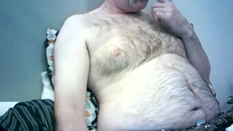 Snapshot of mjm19742025 chatting on 12-17-25, 09:10 mjm19742025 online show from 12-17-25, 09:10