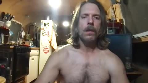 Snapshot of mjmarvin80 chatting on 11-26-25, 01:28 mjmarvin80 online show from 11-26-25, 01:28