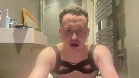 mkemp458 online show from 02-09-25, 12:06