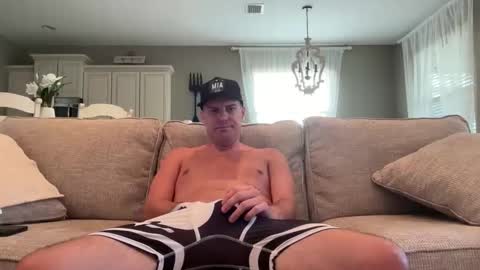 Snapshot of mkopa4 chatting on 03-05-26, 09:11 Mike online show from 03-05-26, 09:11