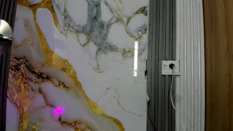 LUCRECIA   NEW ACCOUNT online show from 03-13-26, 06:58