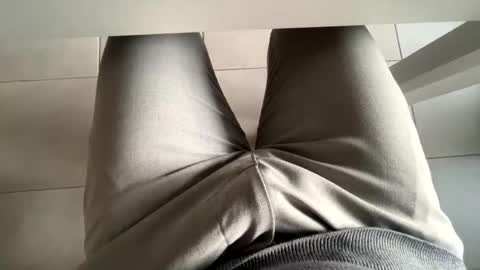 mmaestro42 online show from 11-10-25, 03:33