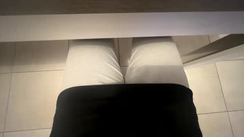 Snapshot of mmaestro42 chatting on 01-06-26, 07:28 mmaestro42 online show from 01-06-26, 07:28