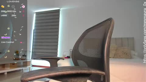 MAYRA   online show from 03-11-26, 09:32