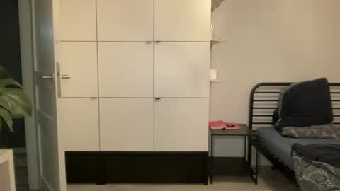 mmminnie online show from 02-25-25, 05:47