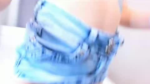 Margo online show from 01-21-25, 01:32