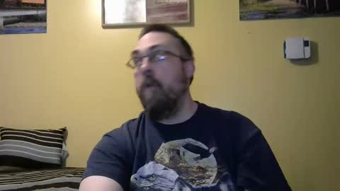 Snapshot of mmr4545 chatting on 05-25-26, 04:07 mark online show from 05-25-26, 04:07