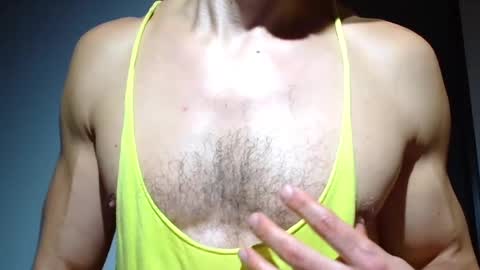 Snapshot of mmuscularman chatting on 10-20-25, 06:58 mmuscularman online show from 10-20-25, 06:58