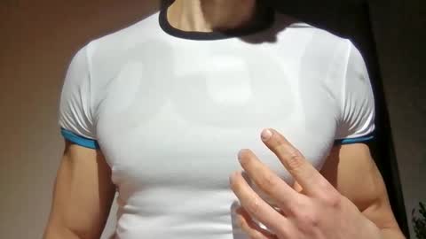 Snapshot of mmuscularman chatting on 11-15-25, 08:44 mmuscularman online show from 11-15-25, 08:44