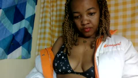 mmyriame online show from 07-07-26, 03:09