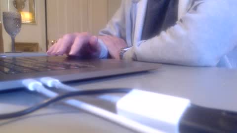 Snapshot of mmythmaker chatting on 05-30-26, 01:30 mmythmaker online show from 05-30-26, 01:30