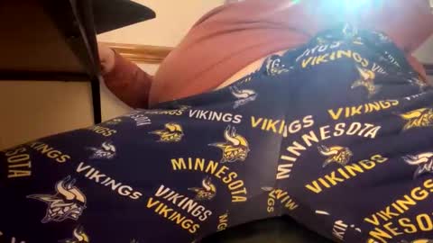 Snapshot of mnguy19726969 chatting on 01-09-26, 05:04 mnguy19726969 online show from 01-09-26, 05:04