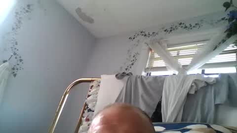 Snapshot of mnnc53117 chatting on 06-04-26, 10:05 cee53 online show from 06-04-26, 10:05