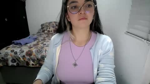 Snapshot of mocca_117 chatting on 01-08-26, 01:30 Sam online show from 01-08-26, 01:30