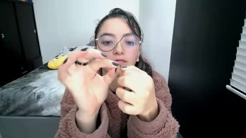 Snapshot of mocca_117 chatting on 02-06-26, 01:47 Sam online show from 02-06-26, 01:47