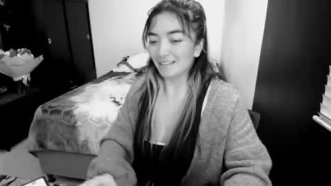 Snapshot of mocca_117 chatting on 02-19-26, 01:18 Sam online show from 02-19-26, 01:18