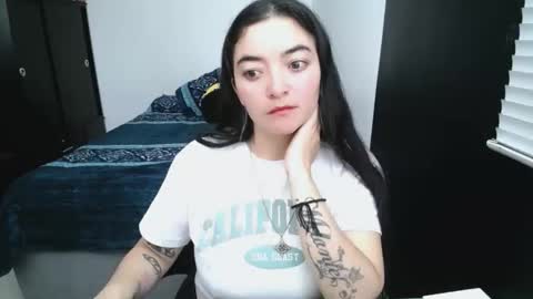 Snapshot of mocca_117 chatting on 02-26-26, 12:26 Sam online show from 02-26-26, 12:26