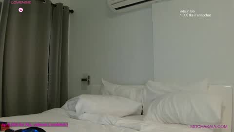 Snapshot of mochamimi chatting on 01-21-25, 04:10 Mocha  BDAY JAN 13  online show from 01-21-25, 04:10