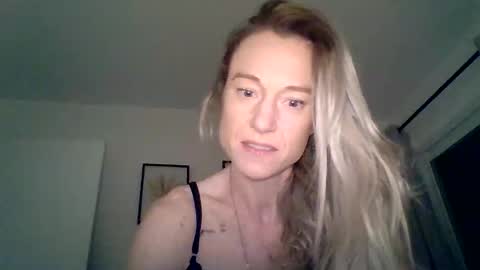 mockingbirds91 online show from 03-26-26, 03:34