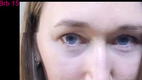 Snapshot of model_10 chatting on 11-16-25, 09:42 Tatiana online show from 11-16-25, 09:42