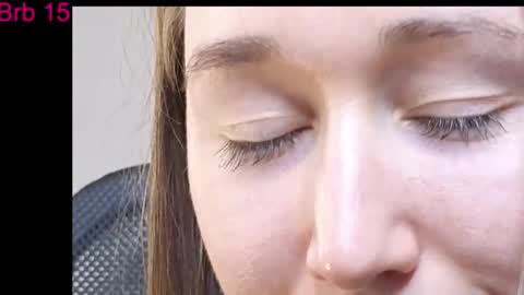 Snapshot of model_10 chatting on 12-01-25, 01:05 Tatiana online show from 12-01-25, 01:05