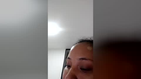 Sarah online show from 06-25-26, 05:12