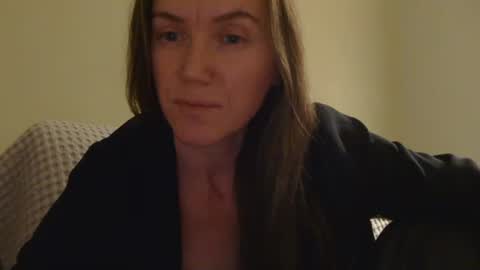 Aurora online show from 01-06-26, 11:07