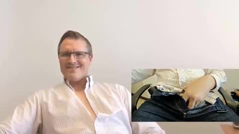 Snapshot of moe_001 chatting on 11-06-25, 07:59 Moe online show from 11-06-25, 07:59