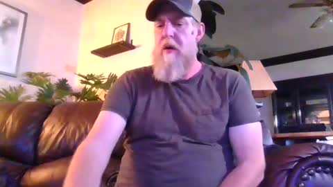 moeblick online show from 11-16-25, 09:42