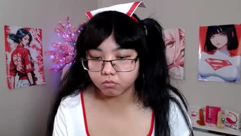 Molly online show from 11-11-25, 04:56