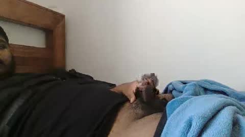 moeydsad4 online show from 10-30-25, 11:16