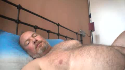 Snapshot of mofu781s chatting on 06-10-26, 09:41 mofu781s online show from 06-10-26, 09:41