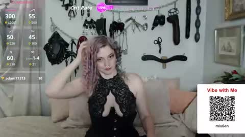Snapshot of mohawkmischief chatting on 06-10-26, 07:24 MohawkMischief online show from 06-10-26, 07:24