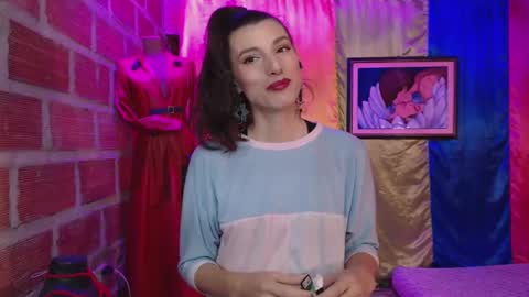 Snapshot of moira_hot chatting on 10-16-25, 08:26 moira_hot online show from 10-16-25, 08:26